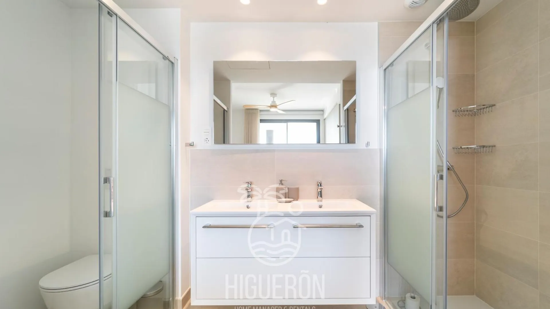Higueronrentals Blue Oasis Fuengirola 0*,  İspanya